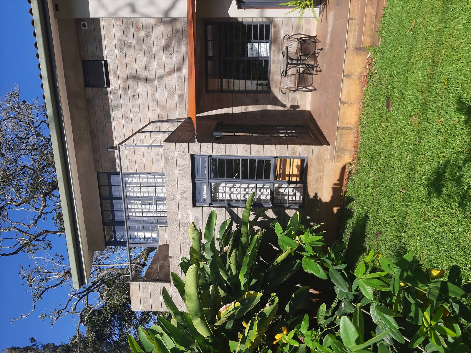 The Hedge - Gallery 11